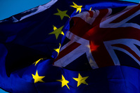 Brexit: la Commission propose des mesures d'urgence pour assurer un minimum de continuité