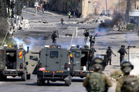 Heurts sur l'Esplanade des Mosquées à Jérusalem: plus de 150 Palestiniens blessés
