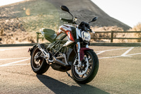 Zero Motorcycles donne un coup d'accélérateur
