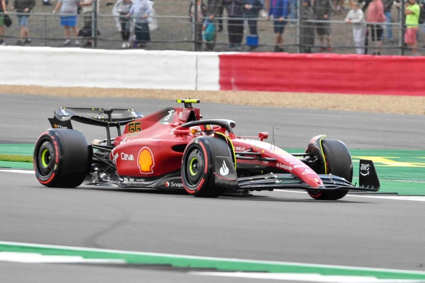 F1: Carlos Sainz pakt eerste polepositie uit carrière in Silverstone