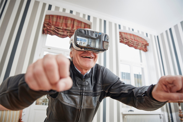 La réalité virtuelle, remède à l'isolement des personnes âgées