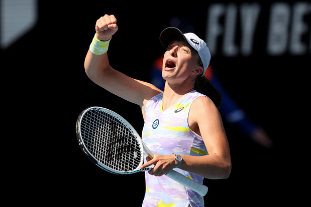 Australian Open: Iga Swiatek et Danielle Collins, la tombeuse d'Elise Mertens, s'affronteront en demi-finale