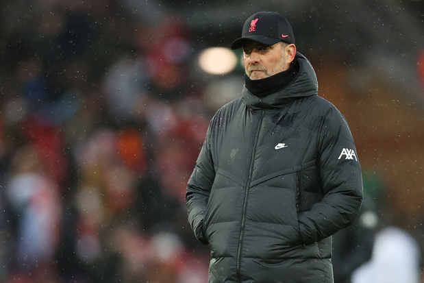 Liverpoolcoach Klopp geen voorstander van uitstel wedstrijden: 'Als we beginnen, blijft situatie zelfde'