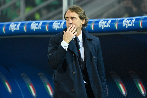 Mancini wil aanblijven als bondscoach van Italië: 'We hebben nog tijd om het WK te winnen'