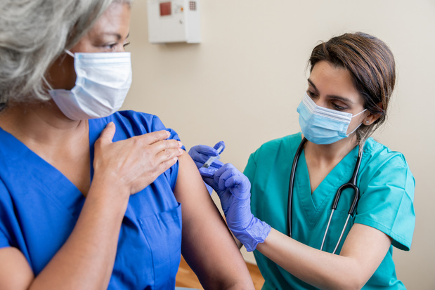 Covid : les directeurs hospitaliers favorables à l'obligation vaccinale des soignants