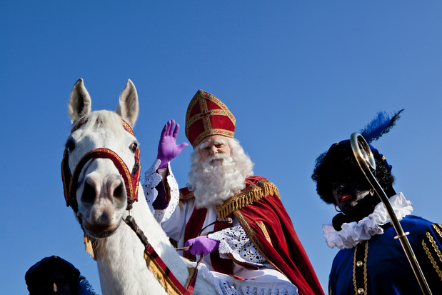 Sinterklaas spelen is plezant. Maar wie krijgt de Zwarte Piet?