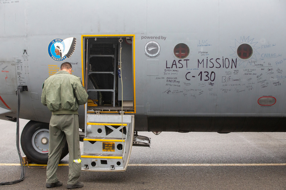 Le vol d'adieu du C-130, légendaire avion militaire belge (en images)