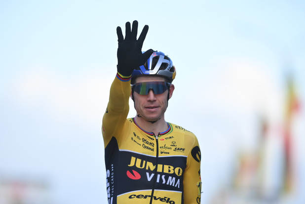 Championnats de Belgique de cyclo-cross: Wout van Aert écrase la concurrence pour remporter son 5e titre national