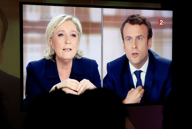Le Pen ou Macron: qui aura les yeux les plus doux pour séduire les insoumis ?