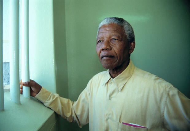 Zuid-Afrika verbolgen over veiling sleutel van cel Nelson Mandela