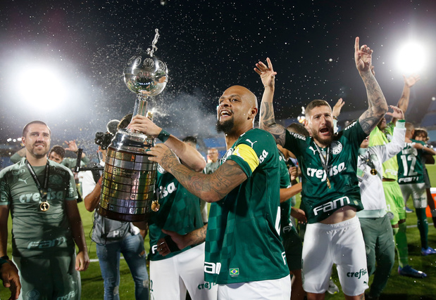 Palmeiras wint Copa Libertadores in verlengingen: 2-1