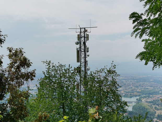 Zendmastenverkoop stuwt winst Telenet de hoogte in