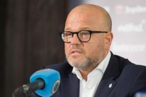 'Bart Verhaeghe verdwijnt bij de voetbalbond omdat onze clubs niet beseffen wat er Europees te gebeuren staat'