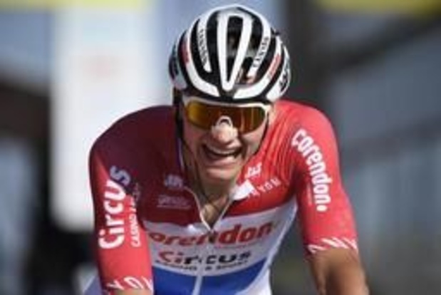 WB mountainbike - Mathieu van der Poel wint eerste race na vakantie, Jens Schuermans wordt vijfde