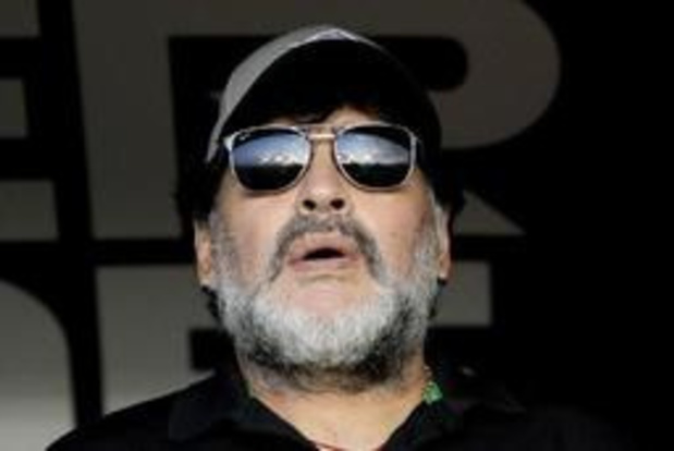 Maradona gaat Argentijnse eersteklasser Gimnasia trainen