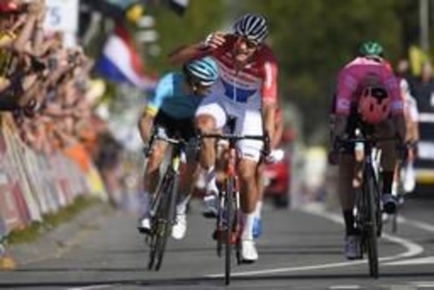 Amstel Gold Race - Mathieu van der Poel incrédule après son triomphe inespéré devant son public