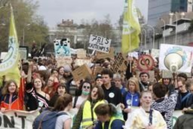 Occupy for Climate: Quelque 500 manifestants à Bruxelles pour la révision de l'article 7bis
