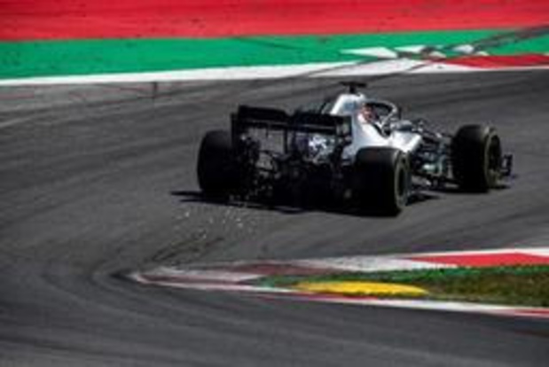 Hamilton krijgt gridstraf na incident met Räikkönen