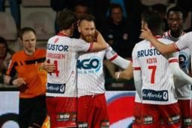 Jupiler Pro League - Courtrai termine en tête du groupe B des play-offs II, l'Union et Mouscron battus
