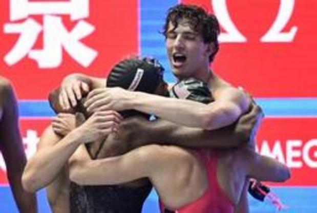 Mondiaux de natation: les Etats-Unis battent le record du monde du relais 4X100m libre mixte en finale