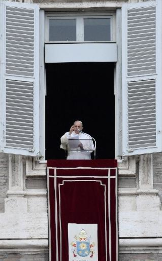 Drame des migrants: le pape rejette "tout type d'instrumentalisation"