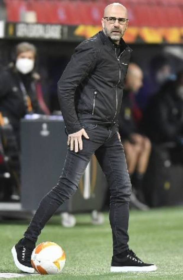 Ligue 1 - Peter Bosz zet trainersloopbaan verder bij Olympique Lyon
