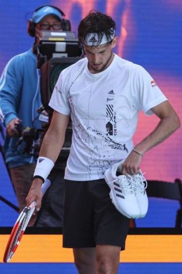 Australian Open - Dominic Thiem, runner-up van 2020, verliest in achtste finales van Grigor Dimitrov