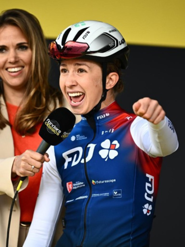 Cecilie Uttrup Ludwig s'adjuge la 3e étape devant Marianne Vos, qui reste en jaune