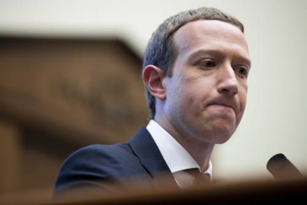 Facebook blokkeerde duizenden pagina's om politieke druk uit te oefenen