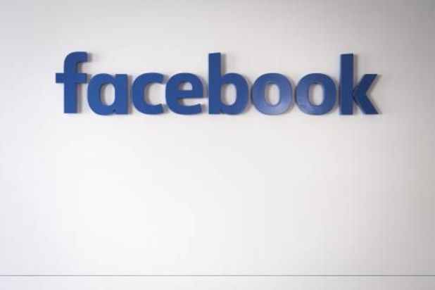 Nieuwe klokkenluider verwijt Facebook dat het problematische inhoud toeliet om winst