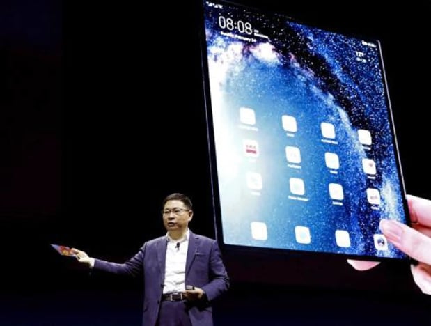 Huawei vernieuwt zijn opvouwbare telefoon (en vraagt er 2.499 euro voor)