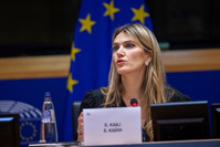 Le Parquet européen demande la levée de l'immunité d'Eva Kaili et d'une autre élue grecque