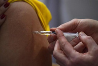 Aura-t-on assez de seringues pour boucler la campagne de vaccination avant l'été ?