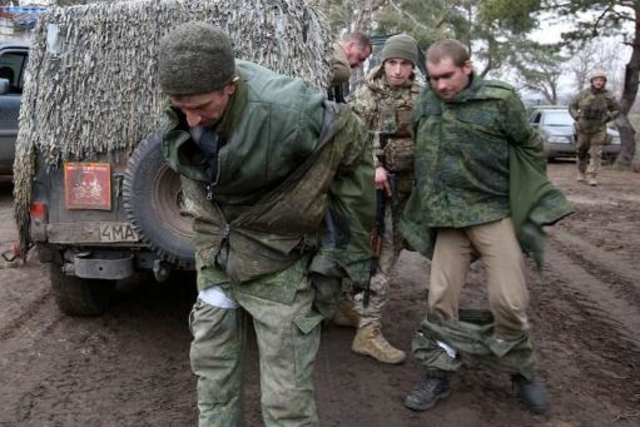 Украина отправила в тюрьму сотни российских солдат, заявил Желенский
