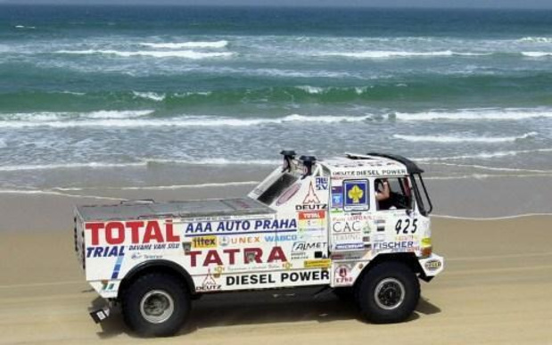 Tsjech Karel Loprais, zes maal Dakar-winnaar bij de trucks, sterft op 72-jarige leeftijd