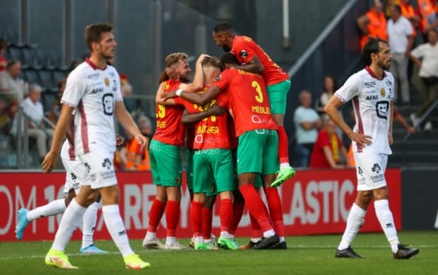 Jupiler Pro League - Réduit à dix, Ostende s'impose face à Malines