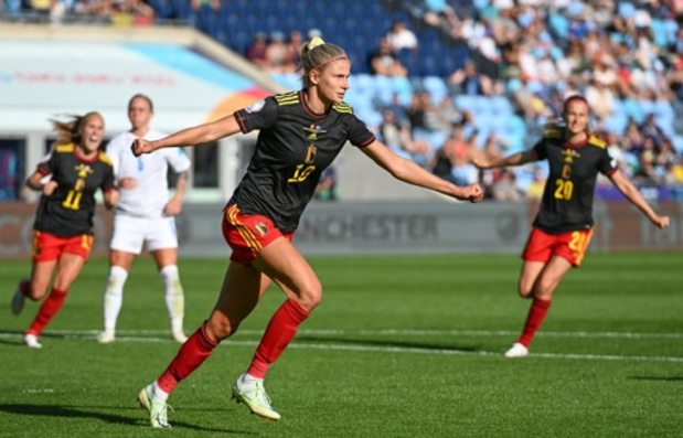 EK vrouwenvoetbal 2022 - Red Flames raken in openingswedstrijd niet voorbij IJsland