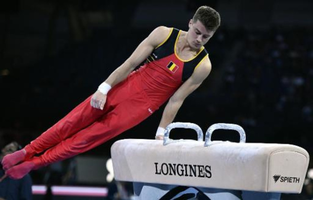 Maxime Gentges en finale au cheval d'arçons à la Coupe du monde de gymnastique artistique