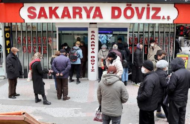 Turkse lira schiet fors hoger