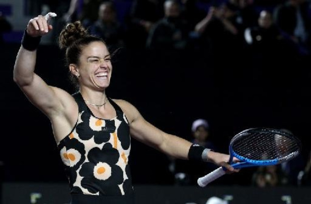 Maria Sakkari verovert laatste ticket voor halve finales WTA Finals