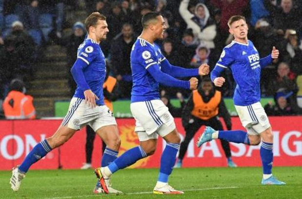Les Belges à l'étranger - Leicester, avec un but de Tielemans, tenu en échec par West Ham