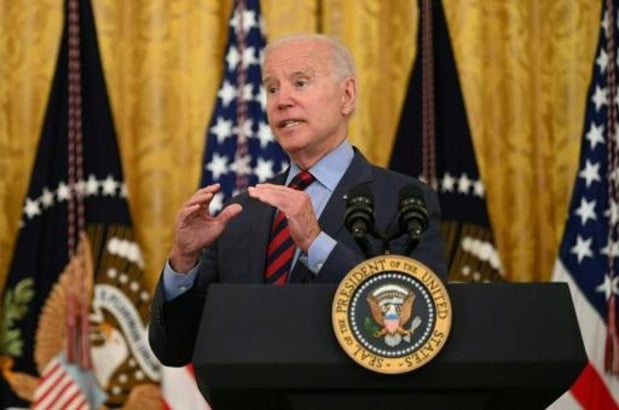 Biden annonce 100 millions de dollars d'aide supplémentaire, réclame des réformes