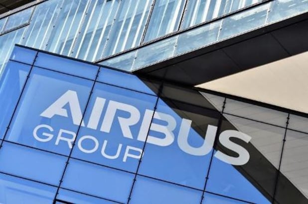 Les compagnies aériennes chinoises achètent 292 avions à Airbus pour 37 milliards de dollars