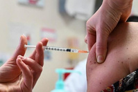 Vaccination: 35.000 personnes ont déjà reçu la première dose du vaccin en Belgique