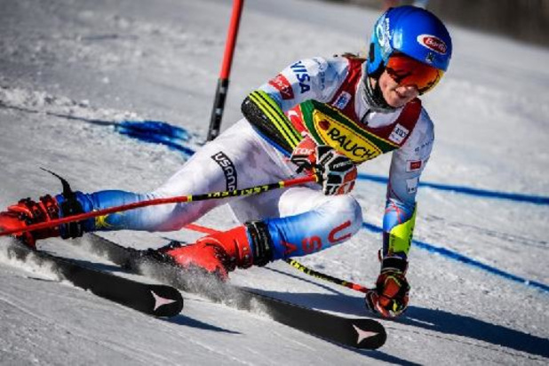 Mikaela Shiffrin domine le slalom géant de Courchevel