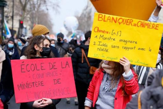 Coronavirus - Grève de l'éducation en France: 77.500 personnes dans les rues, dont 8.200 à Paris