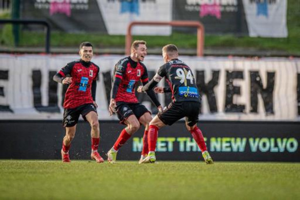 1B Pro League - RWDM doet met 1-0 zege tegen Deinze uitstekende zaak met oog op play-offs voor promotie