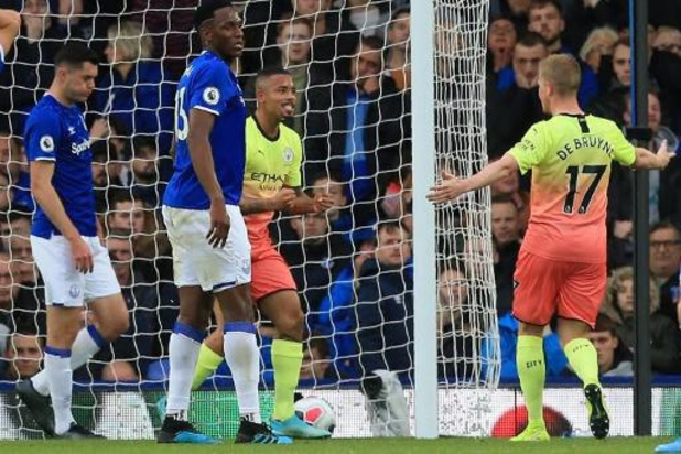 Les Belges à l'étranger - Manchester City s'impose à Everton avec un nouvel assist de De Bruyne, Dortmund accroché