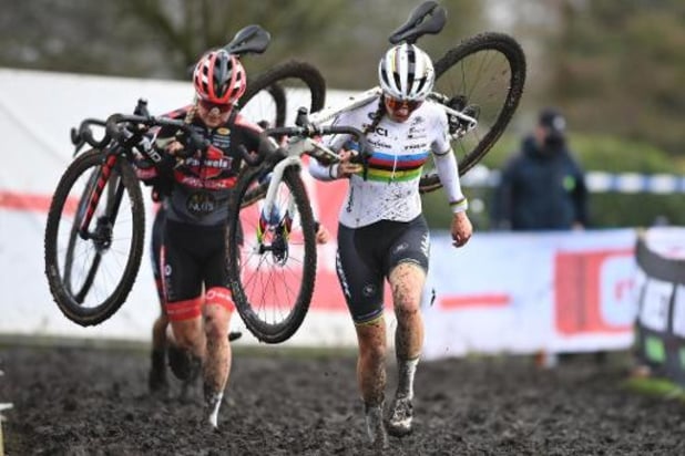 Coupe du monde de cyclocross - Lucinda Brand assurée de la victoire finale après le forfait de Denise Betsema