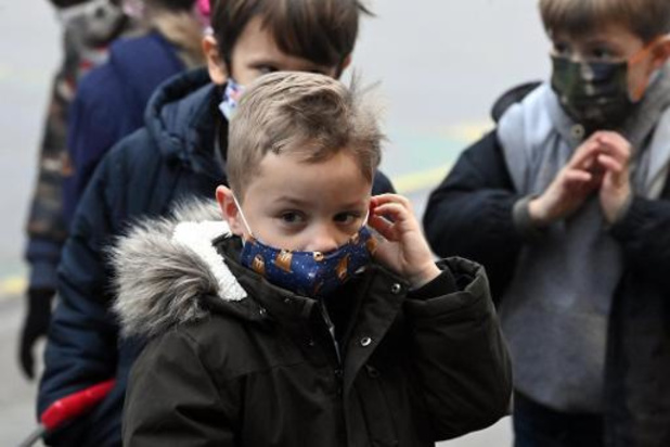 Un recours en justice contre le port du masque pour les jeunes enfants plaidé le 12 janvier